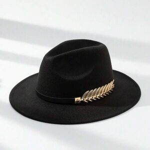 Fedora hat